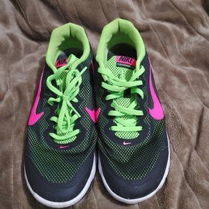 Nike Flex Experience RN4 Pink Green Gray